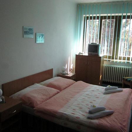 Penzion Forman Roznov pod Radhostem Exterior foto